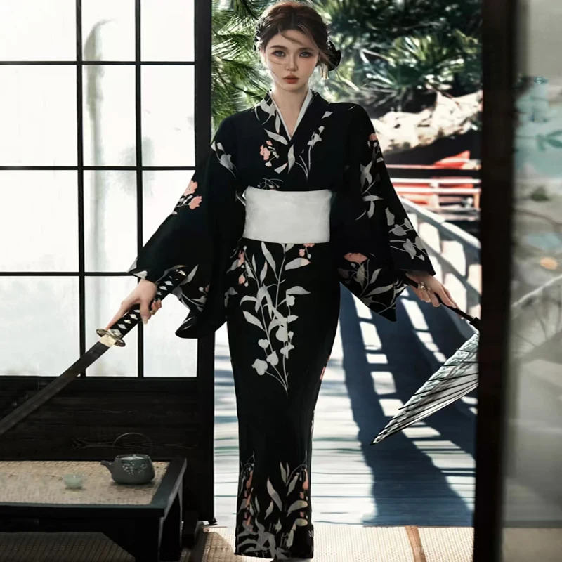 Black Japanese Kimono Gothic A - Asian Cosplay Anime ulasan dan harga